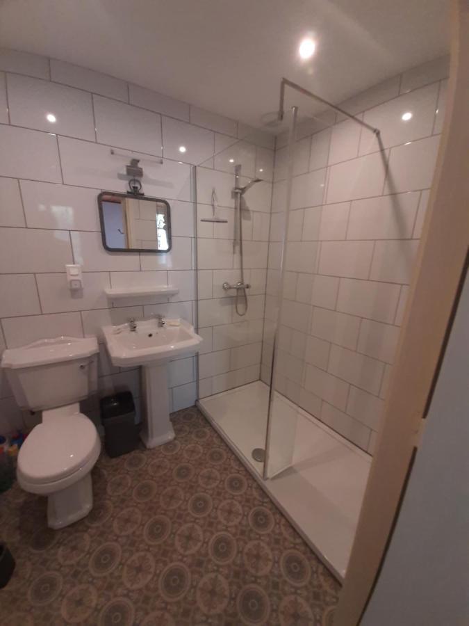 Les Chambres Chouettes Вильфранш-де-Конфлан Экстерьер фото